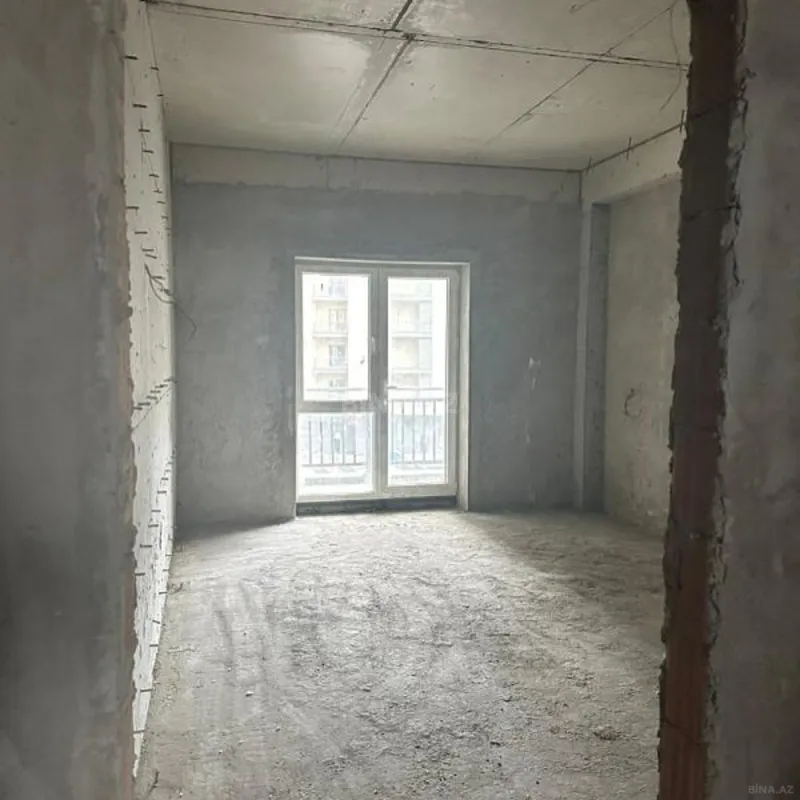 Satılır 3 otaqlı mənzil 156.3 m²