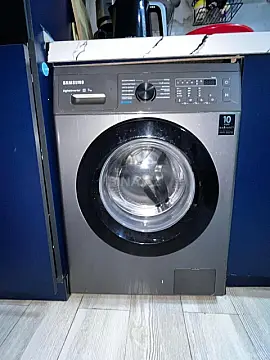 Satılır 2 otaqlı mənzil 85 m²