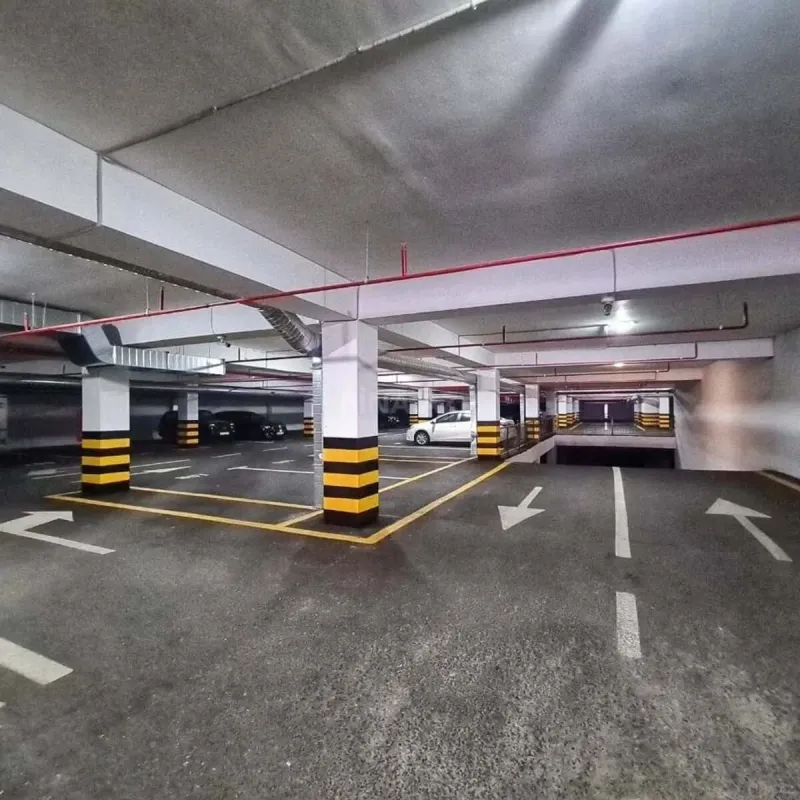 Satılır 3 otaqlı mənzil 163.3 m²