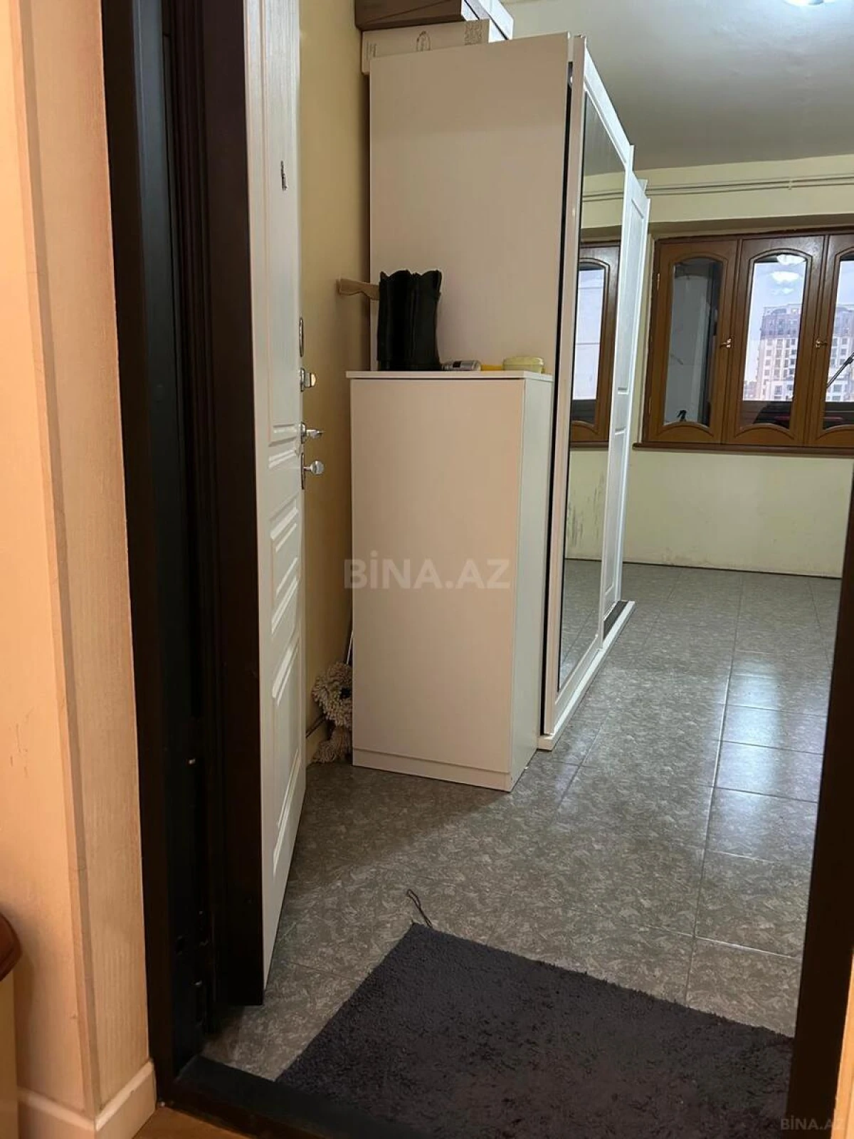 Satılır 2 otaqlı mənzil 70 m²