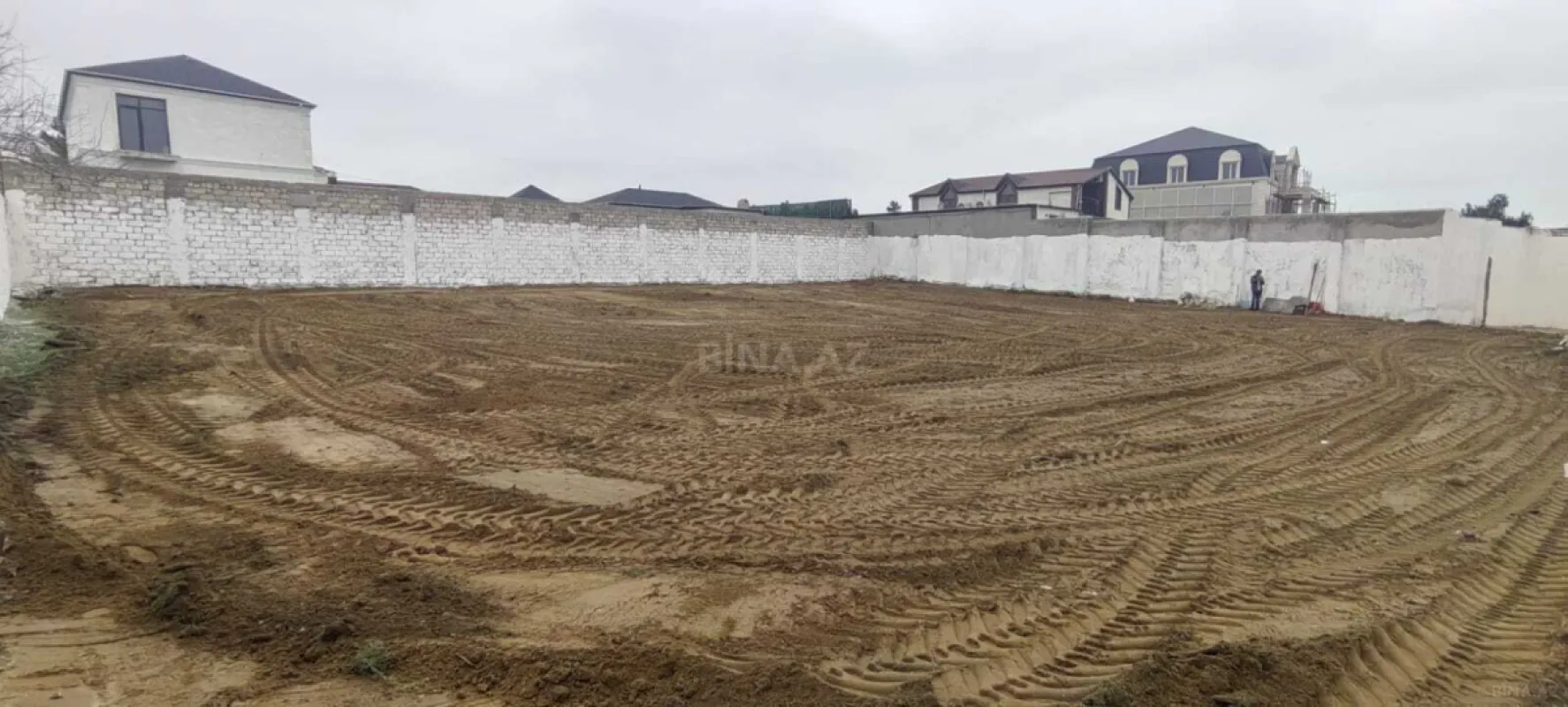 Satılır torpaq sahəsi 12 m²