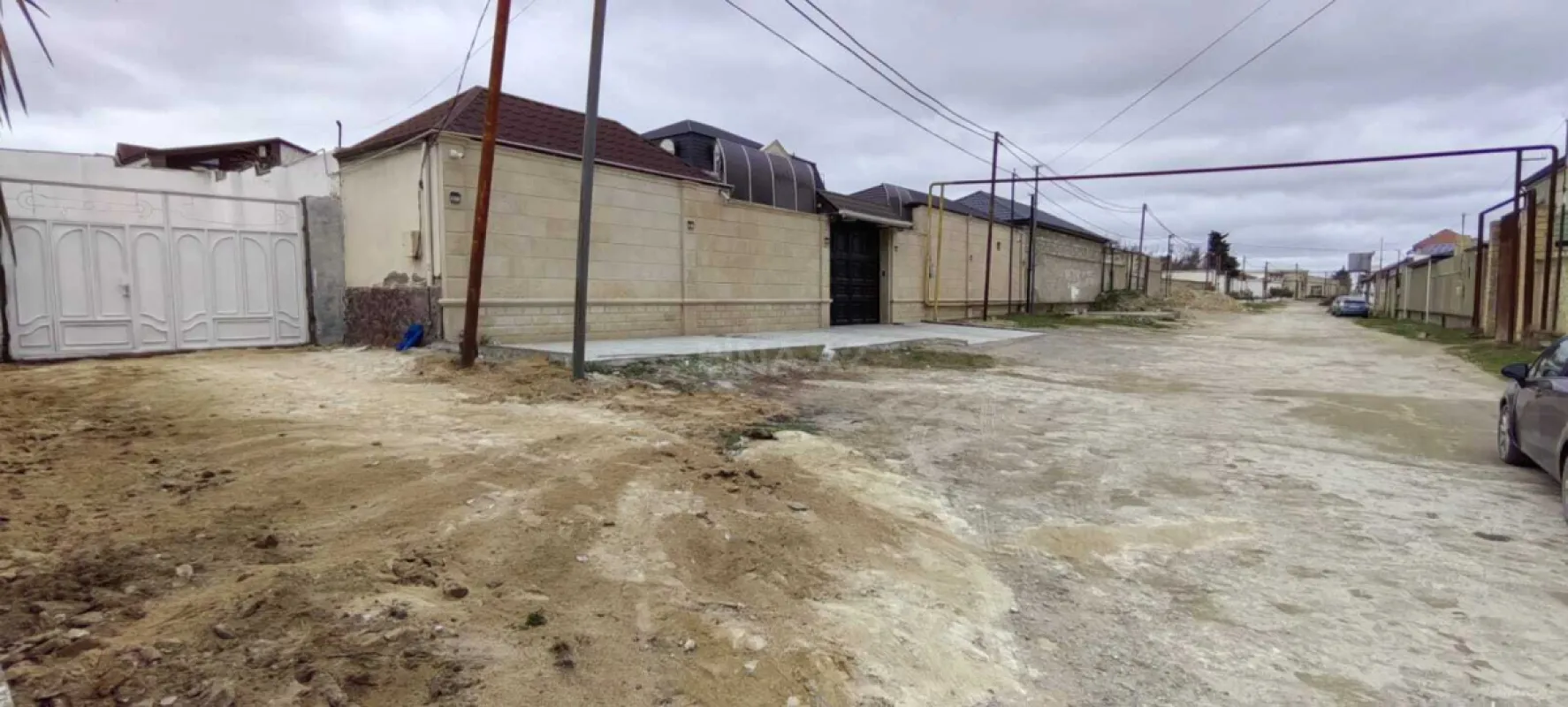 Satılır torpaq sahəsi 12 m²