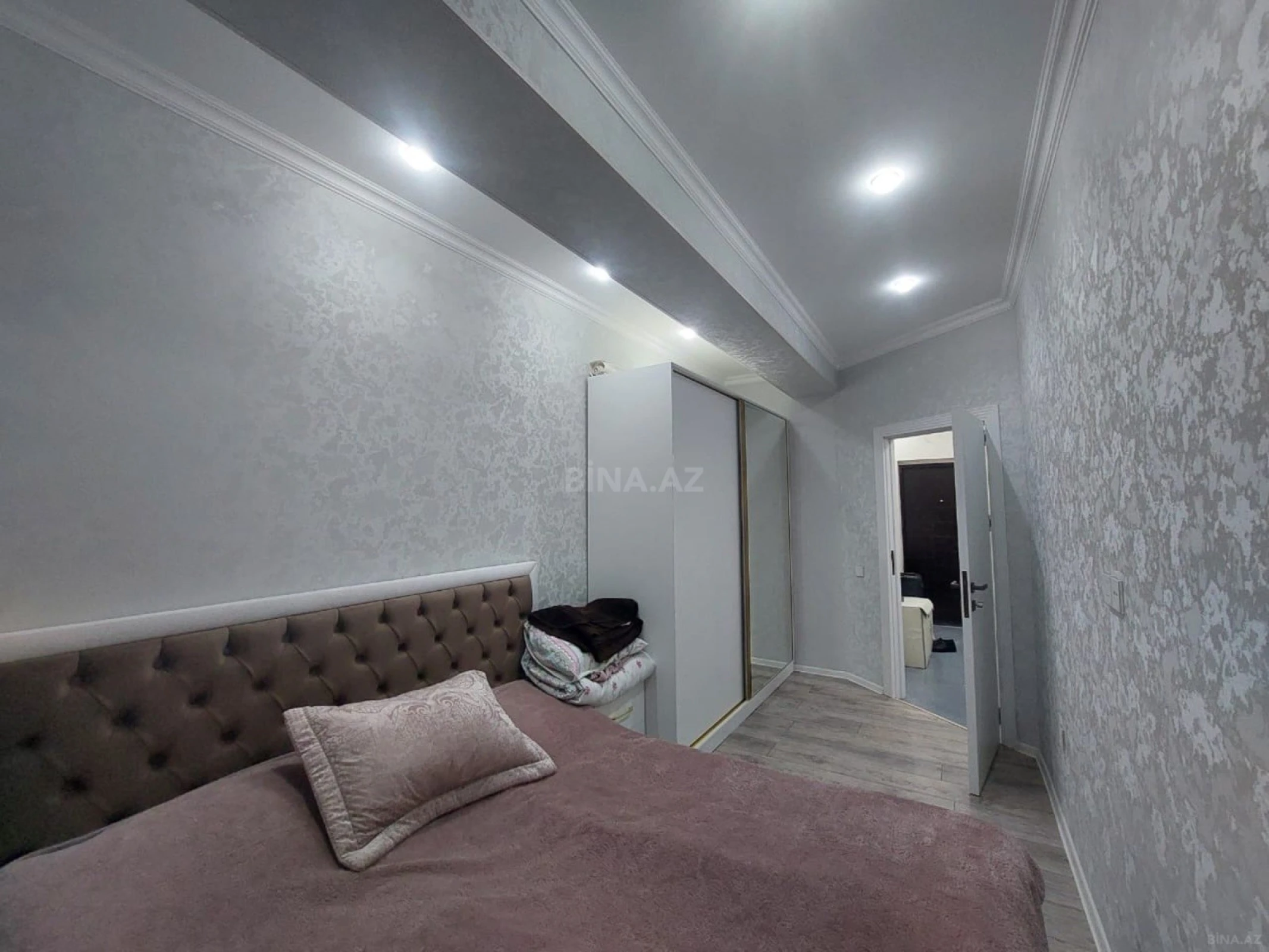 Satılır 2 otaqlı mənzil 46.4 m²