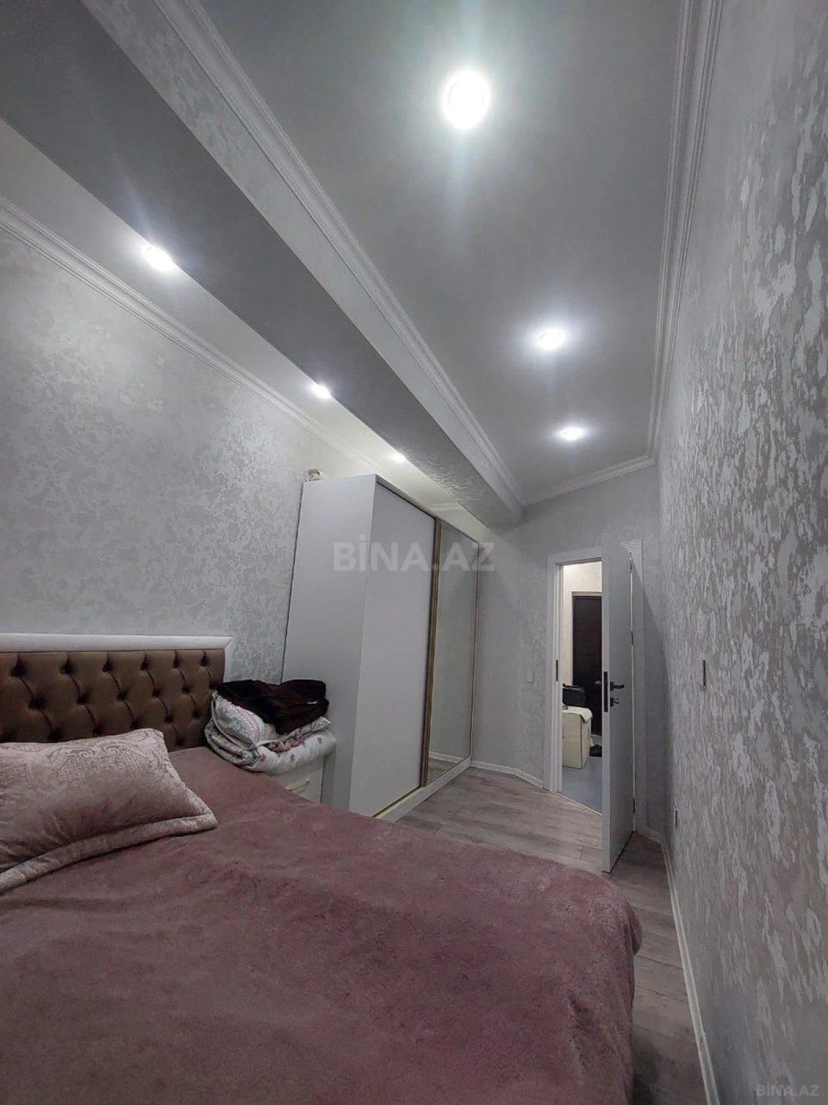 Satılır 2 otaqlı mənzil 46.4 m²
