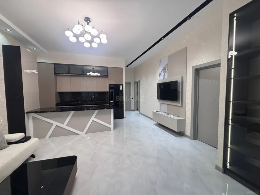Satılır 4 otaqlı həyət evi 140 m²