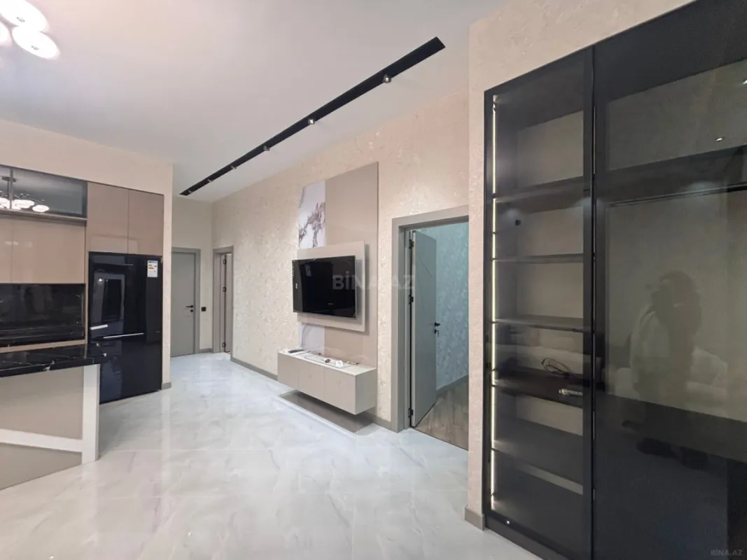 Satılır 4 otaqlı həyət evi 140 m²