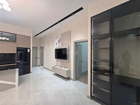 Satılır 4 otaqlı həyət evi 140 m²