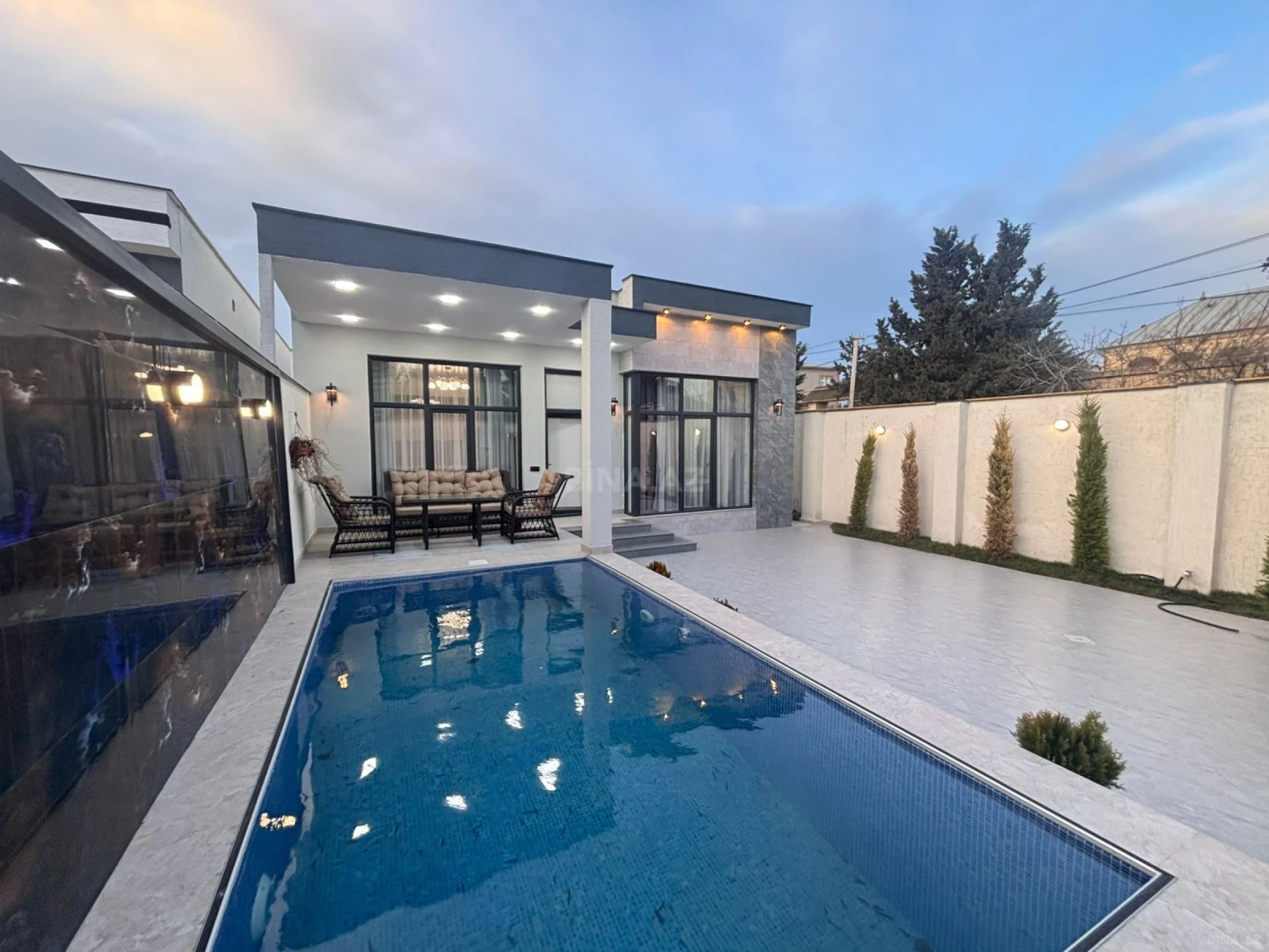 Satılır 4 otaqlı həyət evi 140 m²