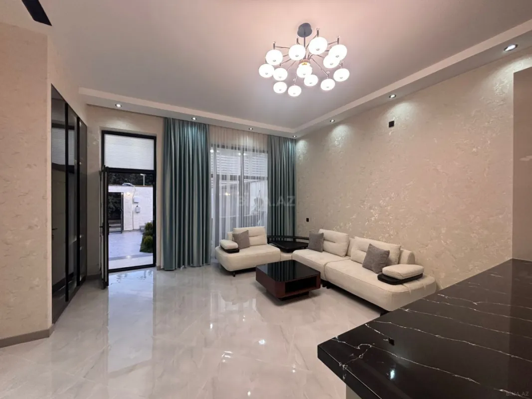 Satılır 4 otaqlı həyət evi 140 m²