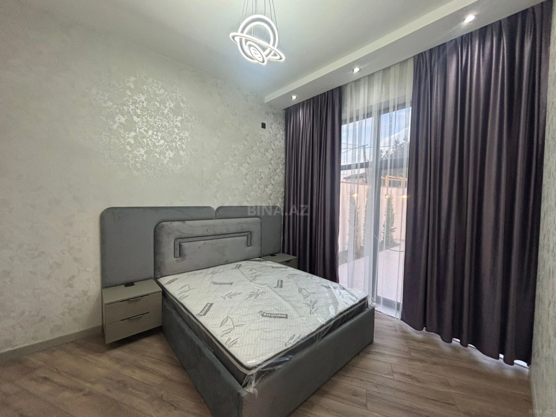 Satılır 4 otaqlı həyət evi 140 m²