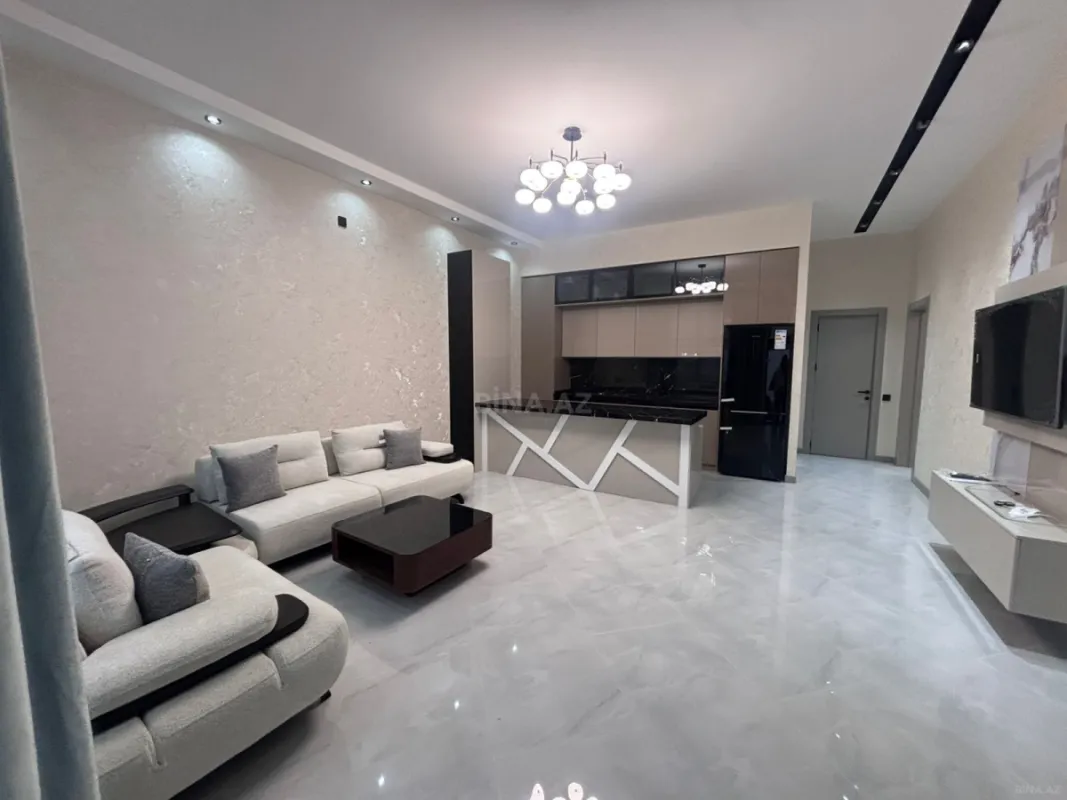 Satılır 4 otaqlı həyət evi 140 m²