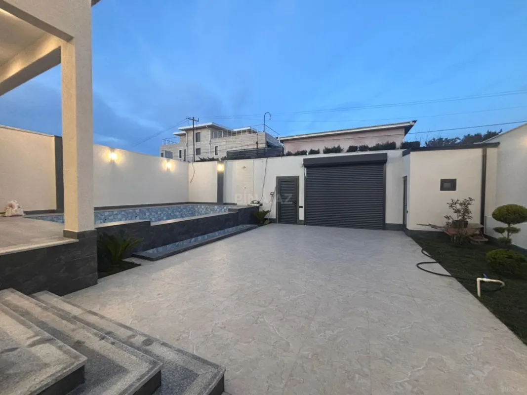 Satılır 4 otaqlı həyət evi 195 m²