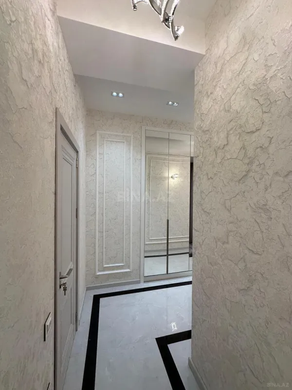 Satılır 2 otaqlı mənzil 86 m²