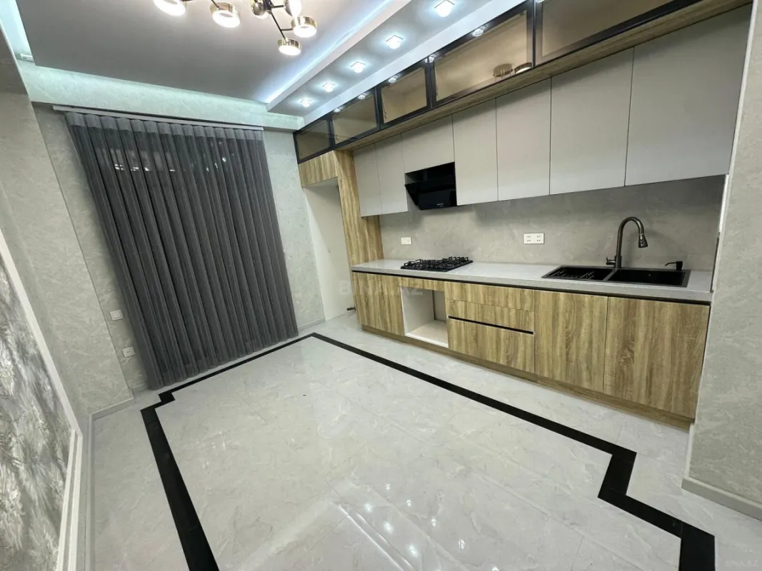 Satılır 2 otaqlı mənzil 86 m²