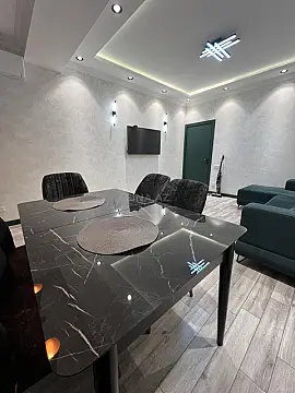 Satılır 2 otaqlı mənzil 76 m²