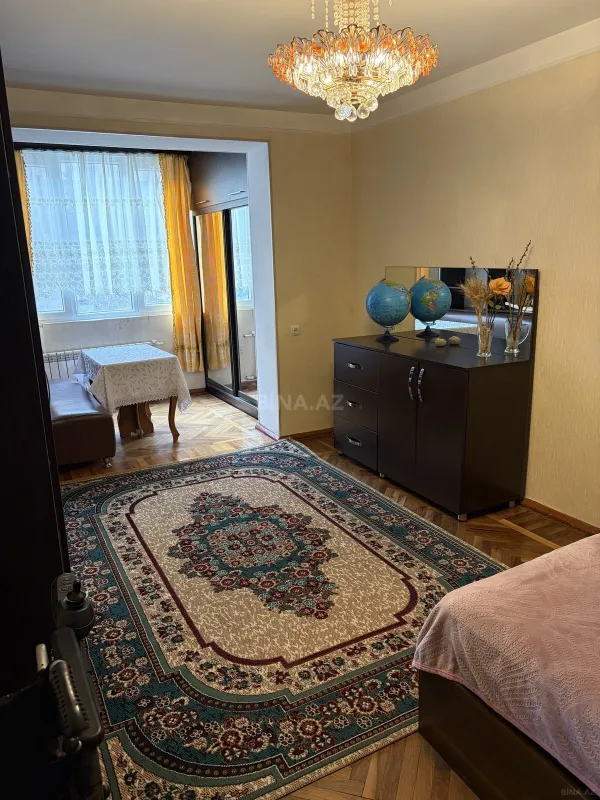 Satılır 3 otaqlı mənzil 80 m²