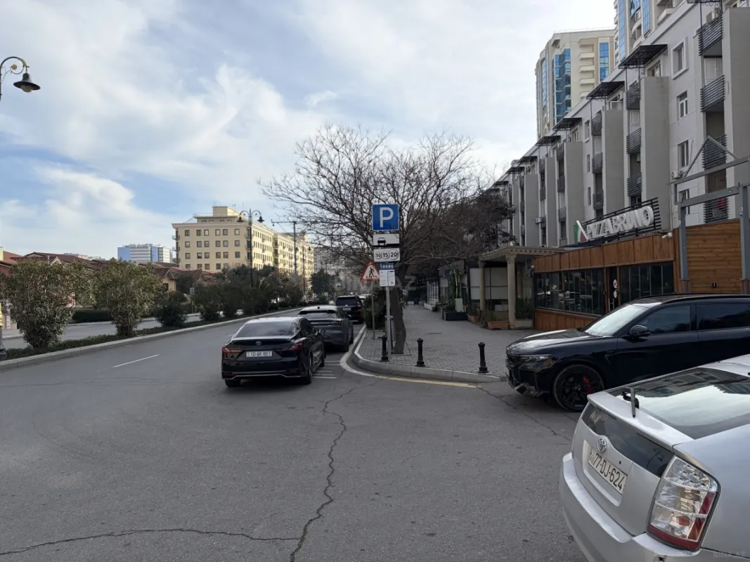 Satılır 3 otaqlı mənzil 80 m²