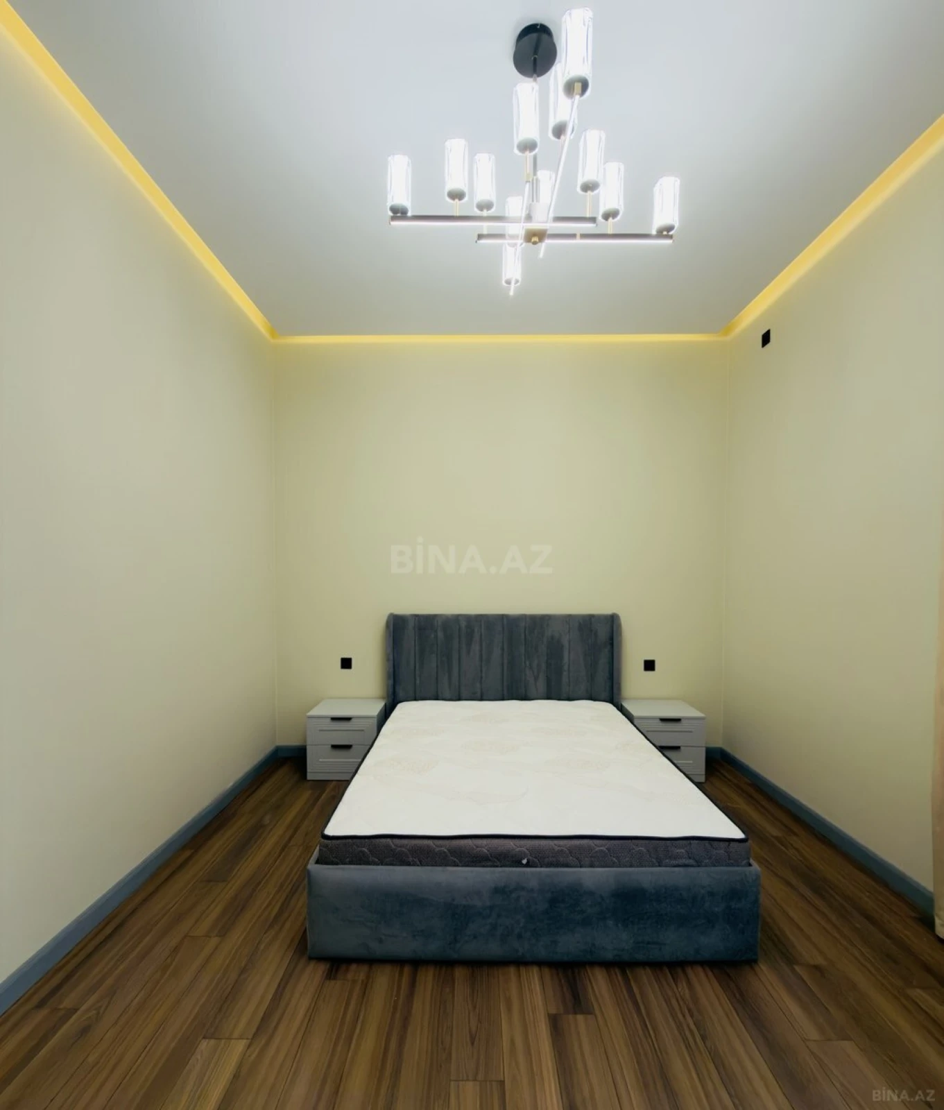 Satılır 4 otaqlı həyət evi 180 m²