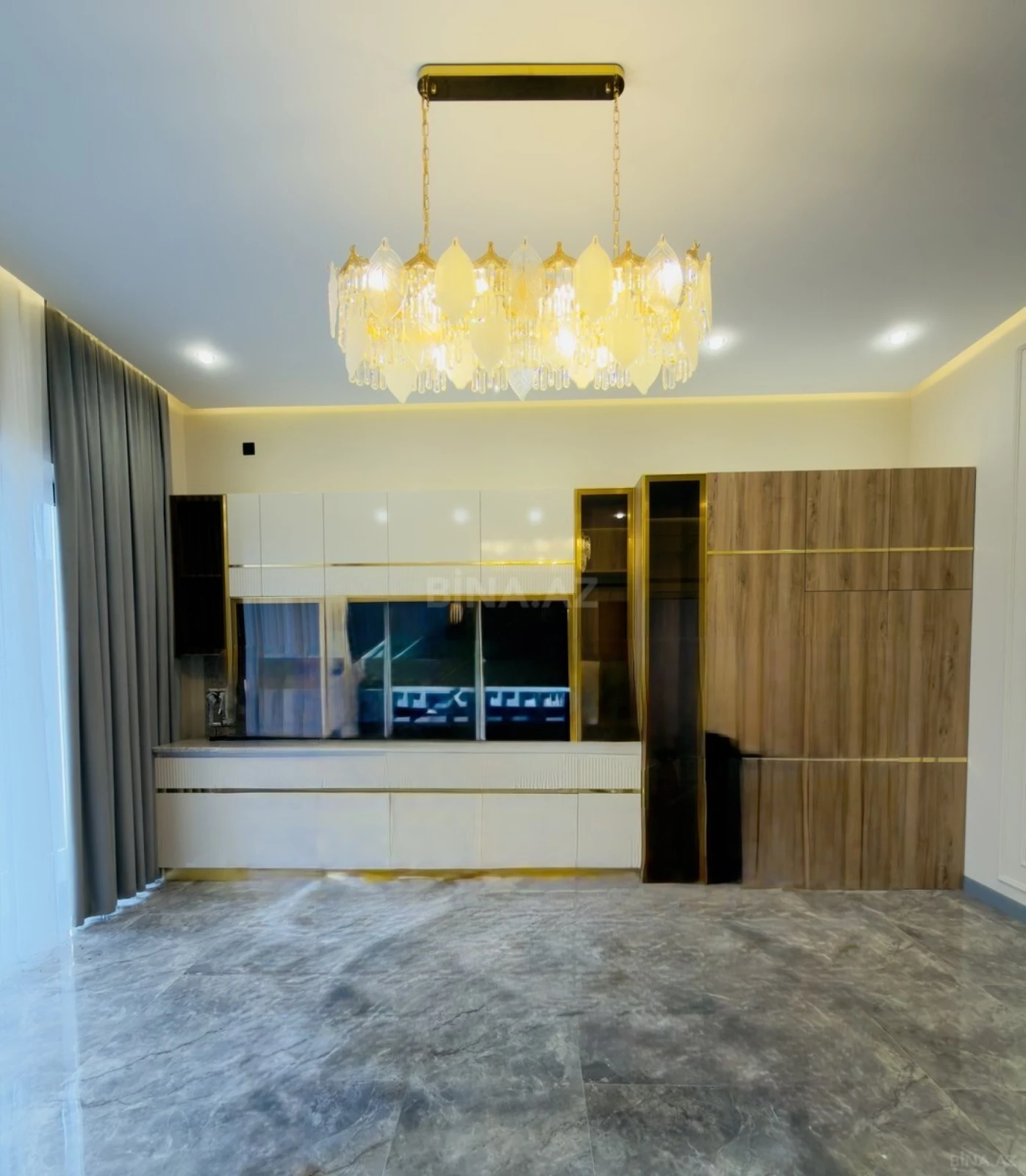 Satılır 4 otaqlı həyət evi 180 m²