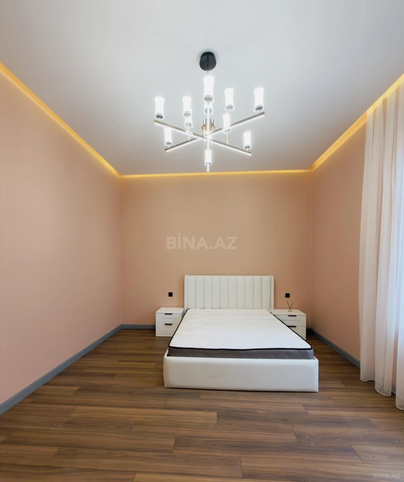 Satılır 4 otaqlı həyət evi 180 m²