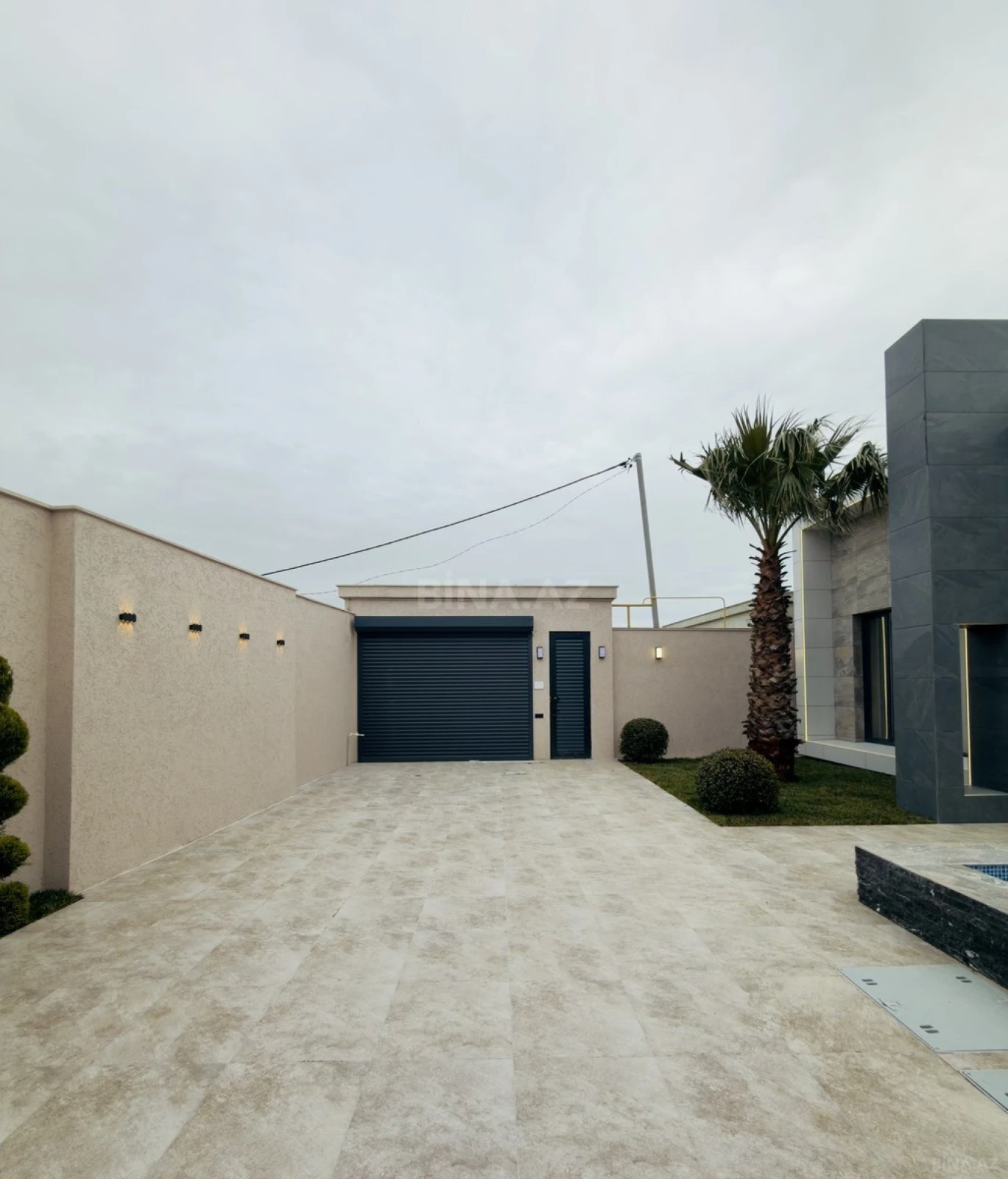 Satılır 4 otaqlı həyət evi 180 m²