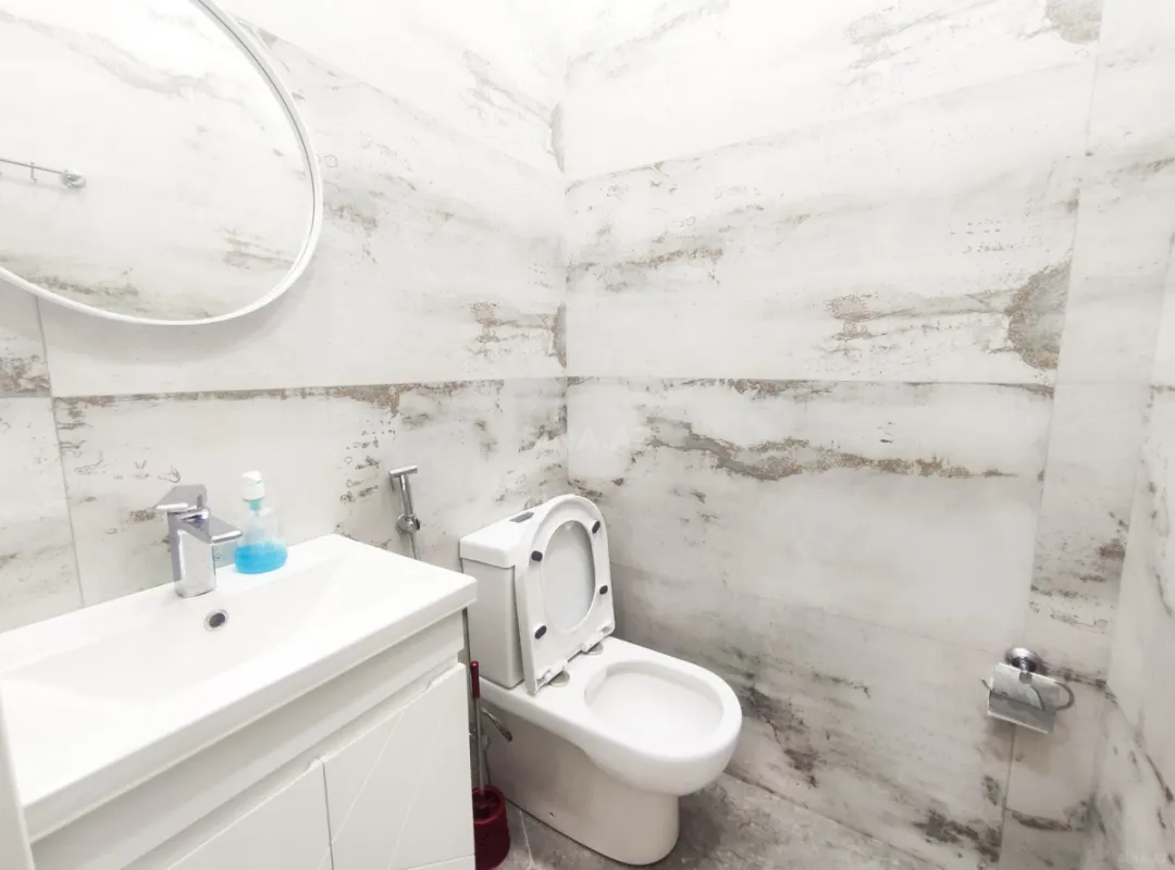 Kirayə verilir 2 otaqlı mənzil 85 m²