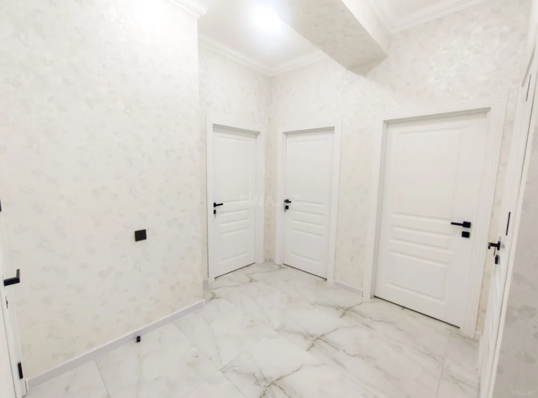 Kirayə verilir 2 otaqlı mənzil 85 m²