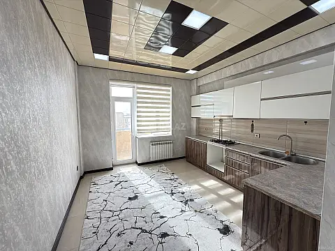 Satılır 3 otaqlı mənzil 122 m²