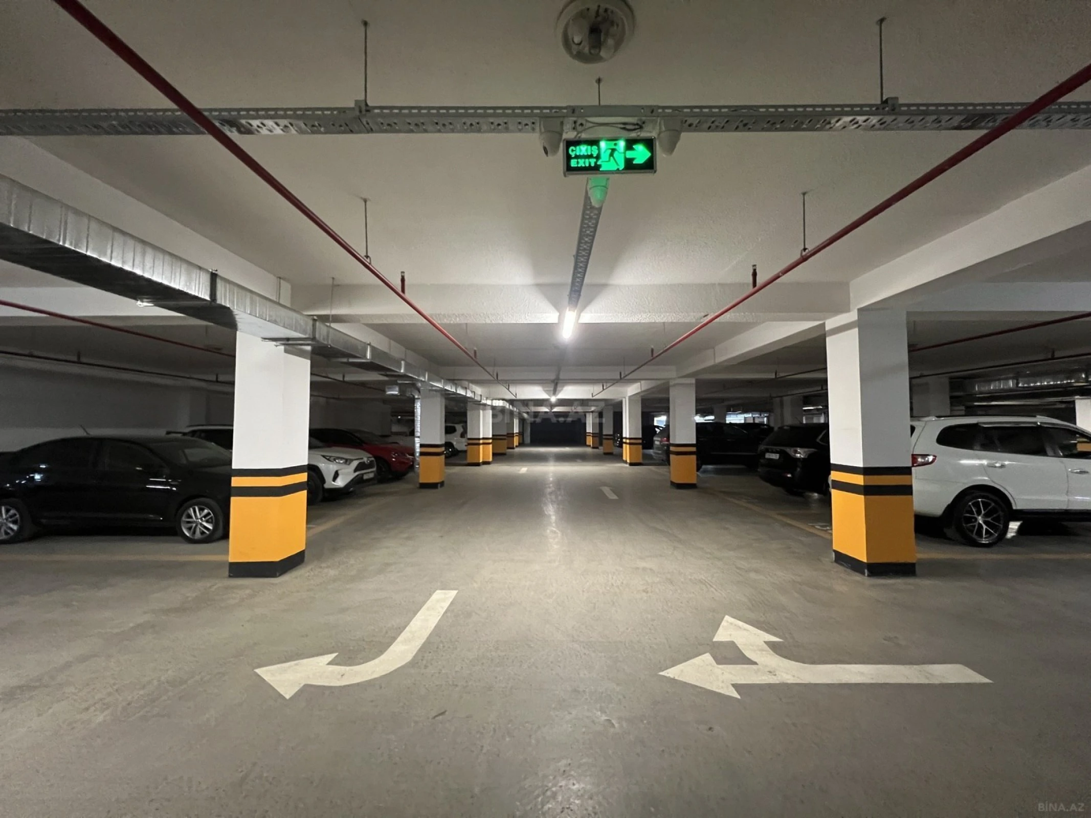 Satılır 2 otaqlı mənzil 60 m²