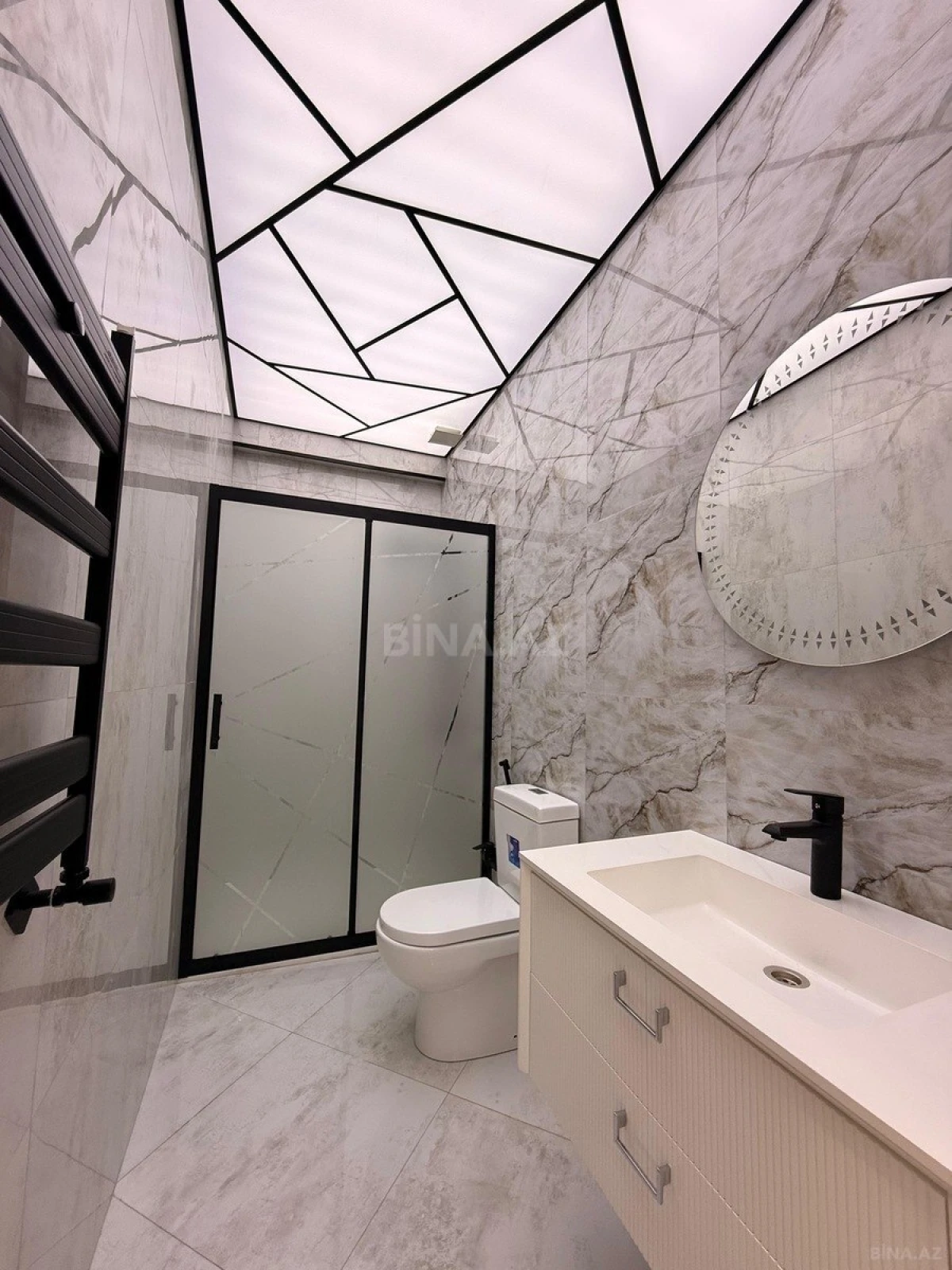 Satılır 3 otaqlı mənzil 68 m²