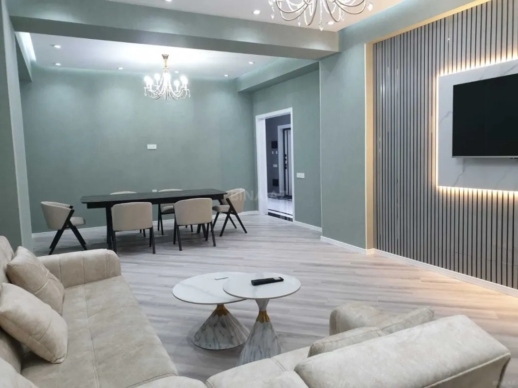 Kirayə verilir 3 otaqlı mənzil 140 m²