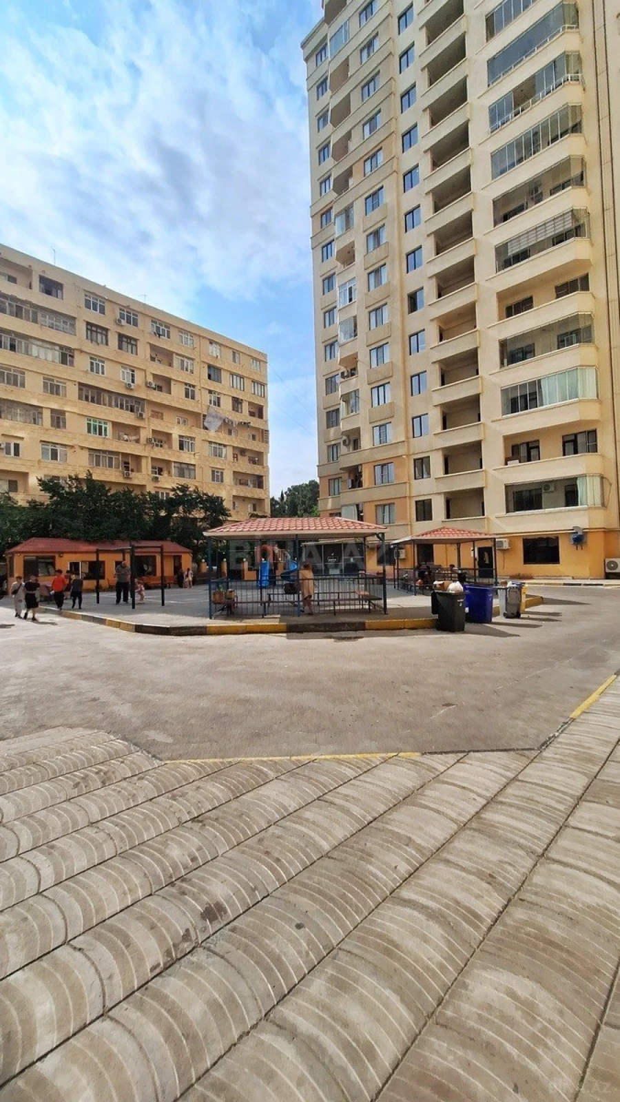 Satılır 3 otaqlı mənzil 85 m²