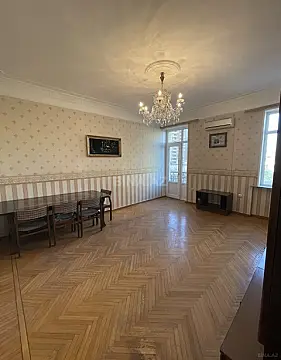 Satılır 3 otaqlı mənzil 75 m²