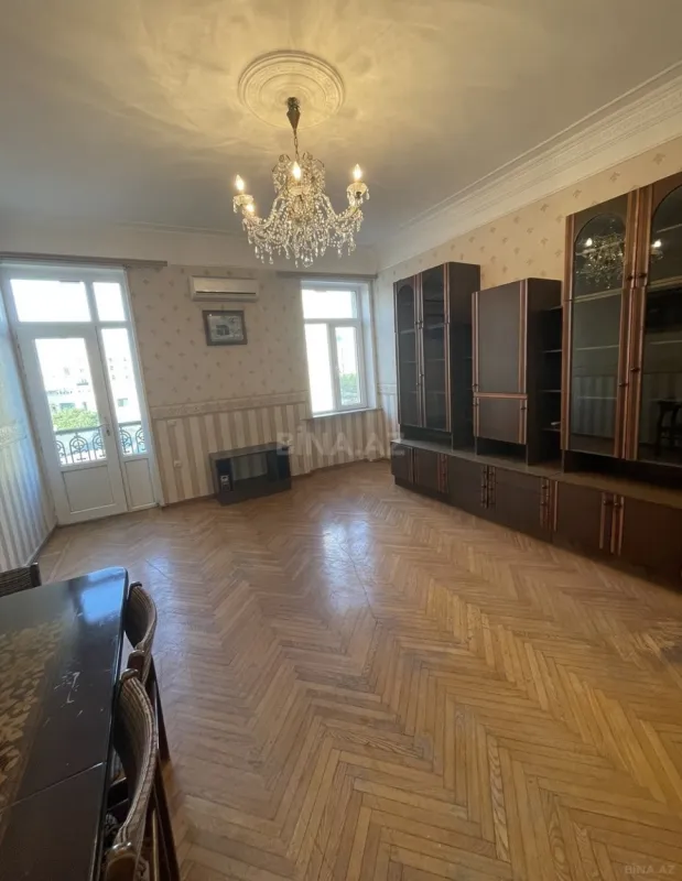 Satılır 3 otaqlı mənzil 75 m²