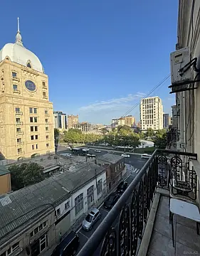 Satılır 3 otaqlı mənzil 75 m²