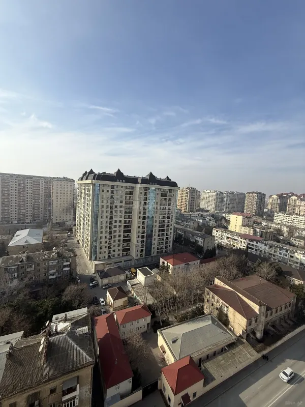 Satılır 3 otaqlı mənzil 96 m²
