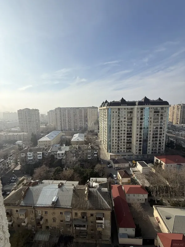 Satılır 3 otaqlı mənzil 96 m²