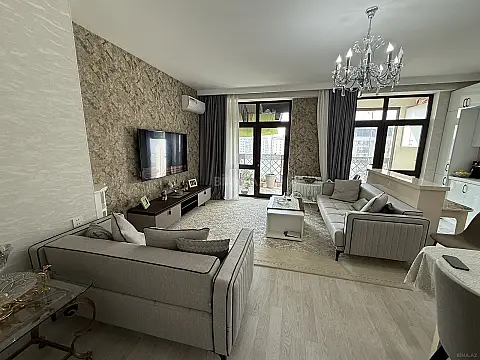 Satılır 3 otaqlı mənzil 96 m²