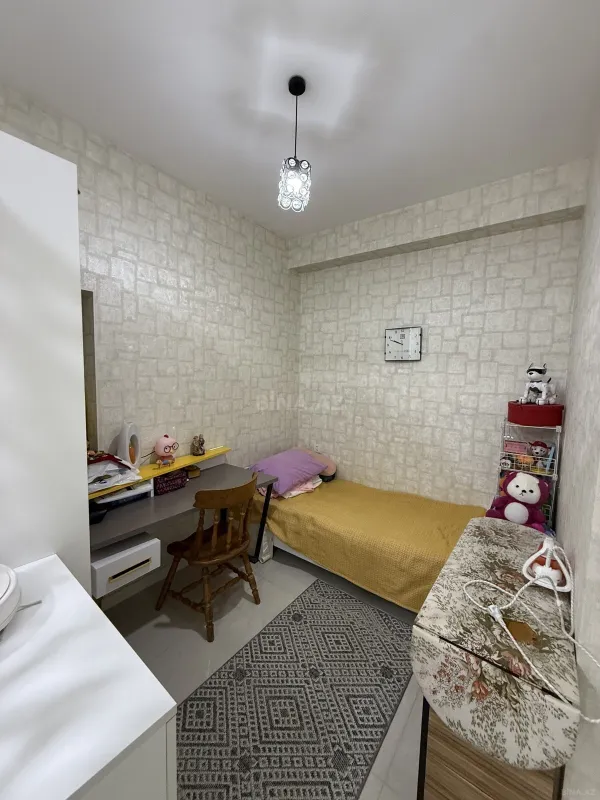 Satılır 3 otaqlı mənzil 96 m²