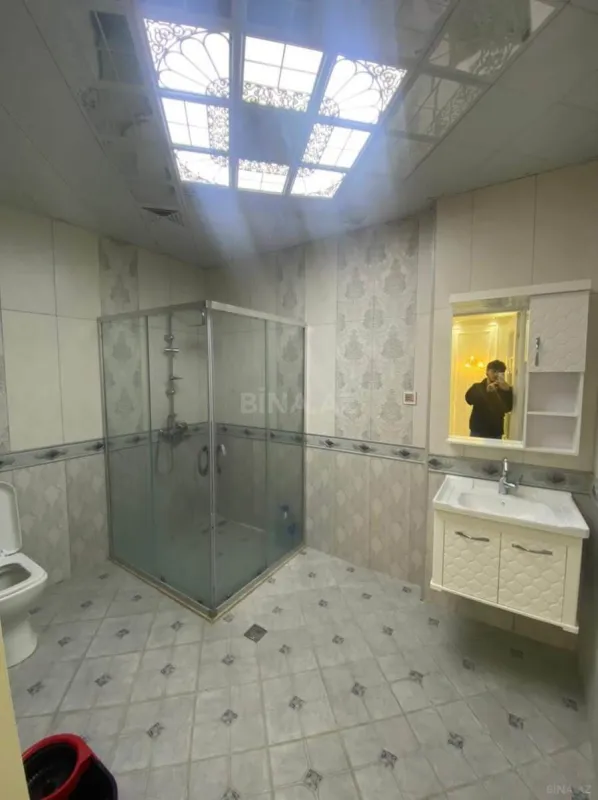 Satılır 2 otaqlı mənzil 77 m²