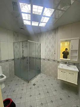 Satılır 2 otaqlı mənzil 77 m²