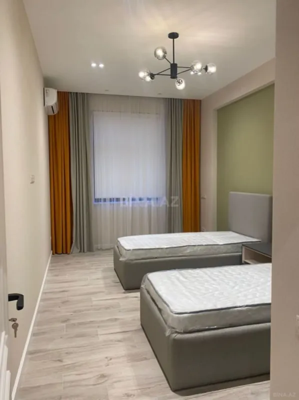 Kirayə verilir 3 otaqlı mənzil 126 m²