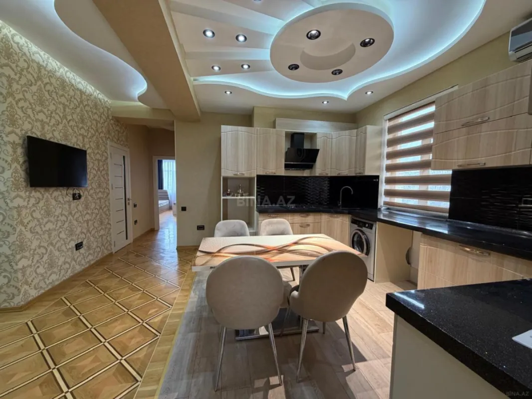 Satılır 3 otaqlı mənzil 110 m²