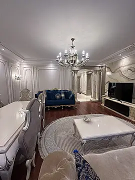 Satılır 3 otaqlı mənzil 160 m²