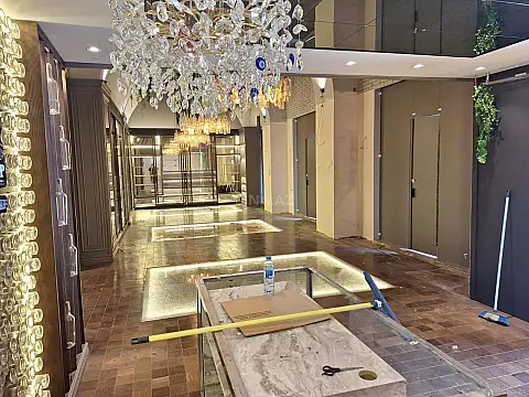 Kirayə verilir obyekt 160 m²