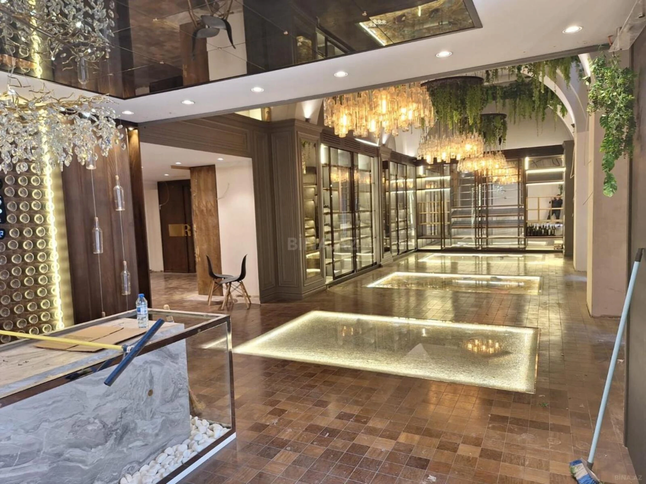 Kirayə verilir obyekt 160 m²