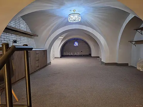 Kirayə verilir obyekt 160 m²