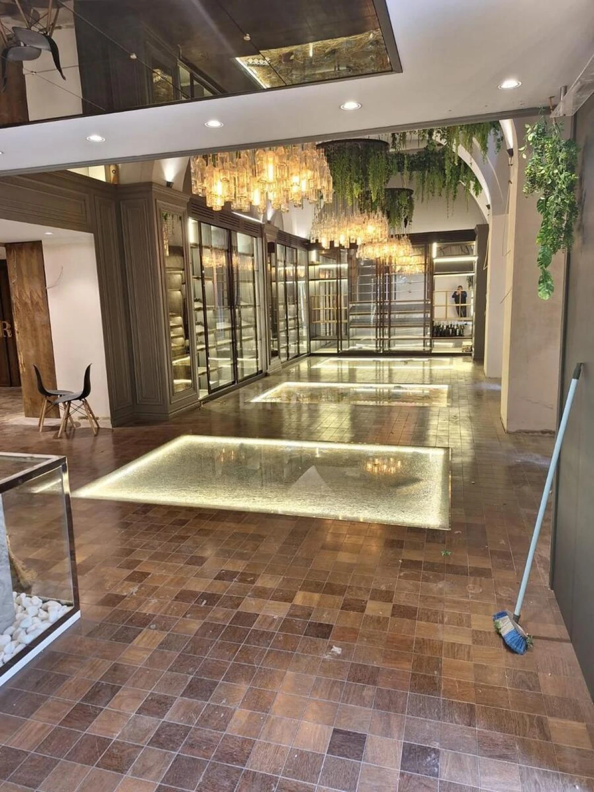 Kirayə verilir obyekt 160 m²