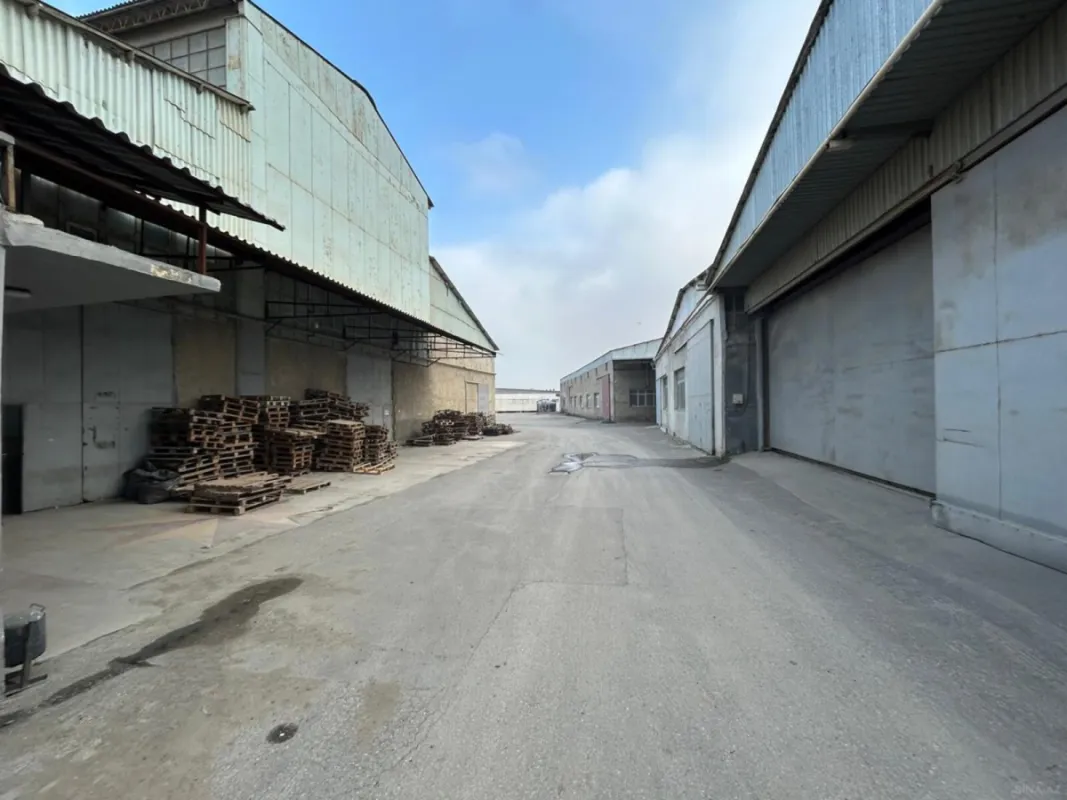 Kirayə verilir obyekt 1800 m²