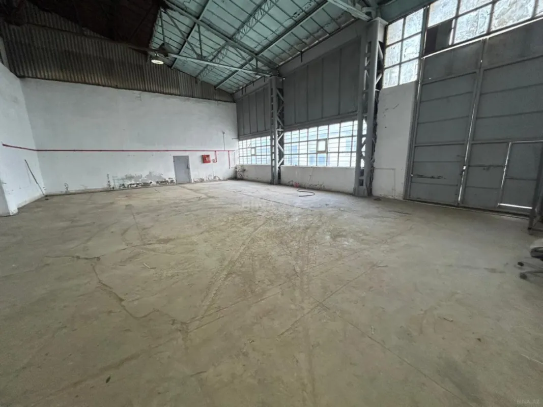 Kirayə verilir obyekt 1800 m²